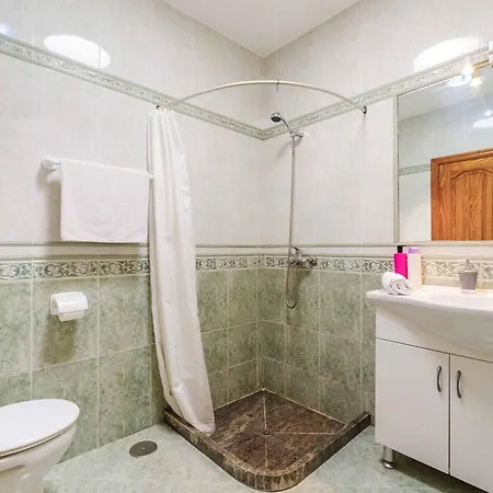 Mendi Gorri * بلايا بلانكا